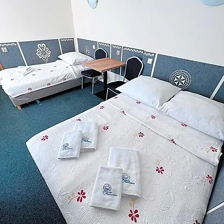 Bed & Breakfast Osrodek Wypoczynkowy Start 3*